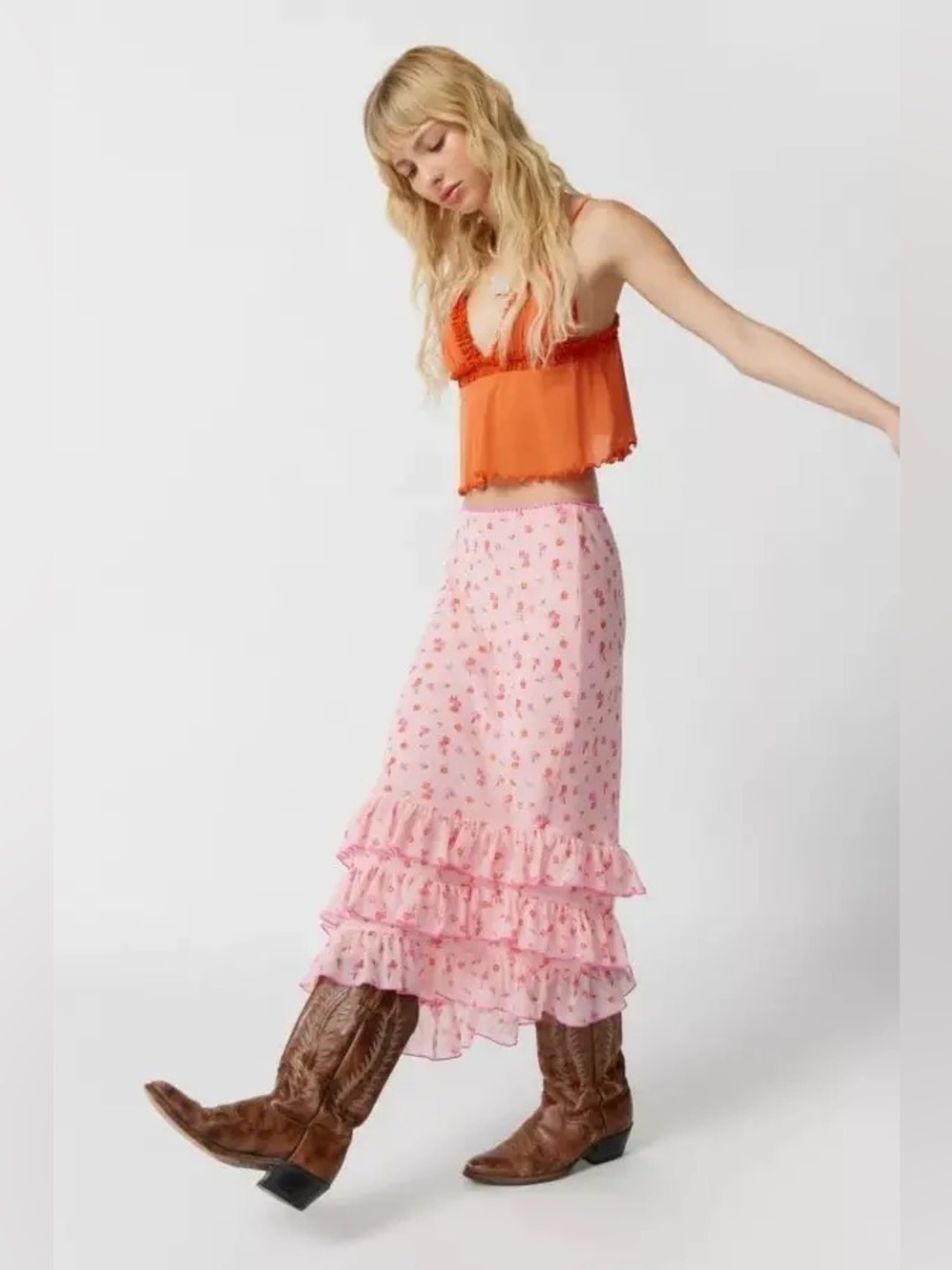 Pink Floral Ruffle Midi Skirt - Urban Outfitters Kimchi Blue Lenora midi skirt